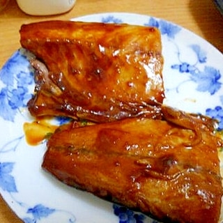 名古屋名物”つけてみそかけてみそ”で、鯖味噌煮！